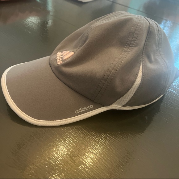 Adidas ladies hat - Picture 2 of 8